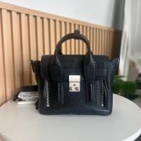 ราคา Phillip lim mini สีดำ อะไหล่เงิน (19887569360)