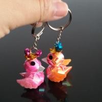 ราคา จำหน่ายเหรียญโปรยทาน รับจัดช่อดอกไม้ทำจากริบบิ้น รับจัดช่อดอกไม้จากแบงค์ธนบัตร รับทำของชำร่วยพวงกุญแจ สนใจติดต่อได้นะคะ (1170819582)