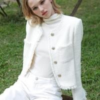 ราคา Ruffel tweed jacket - White เสื้อแจ็คเก็ตผ้าทวีต คลุมไหล่ ใส่ทำงาน (22180225440)