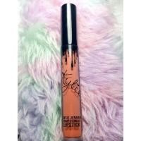 ราคา kylie lip matte Candy K (1173451290)