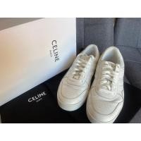 ราคา ส่งต่อ รองเท้า CELINE TRAINER LOW LACE-UP สีออปติกไวท์ ของแท้ 100% (22355350167)