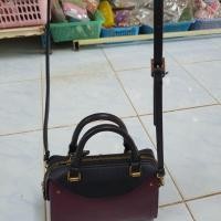 ราคา lyn กระเป๋าลิน ของแท้ มือสอง สภาพดี (6850828908)