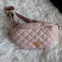ราคา กระเป๋าคาดอก GUESS ของแท้ มือ2 ไม่เคยใช้แค่ตัดป้ายทิ้ง (4674994148)