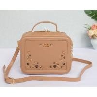 ราคา Lynทรงกล่อง( ป้าย Lyn / มีถุงผ้า ) (1333012582)