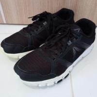 ราคา Reebok YOURFLEX TRAIN 10 รองเท้าผ้าใบมือสอง (2336986525)