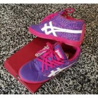 ราคา ส่งต่อ #รองเท้าผ้าใบโอนิซึกะไทเกอร์ สีชมพู-ม่วง ของแท้ 100% มีกล่อง (1377417730)