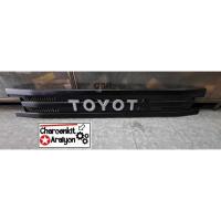 ราคา หน้ากระจัง (ของใหม่) TOYOTA โตโยต้า DYNA ไดน่า BU60 BU61 (24183041616)
