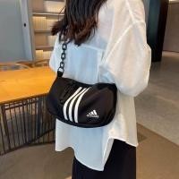 ราคา ✅พร้อมส่ง กระเป๋าสะพายข้าง ADIDAS งานหนังสวยมาก สายปรับสั้น/ยาวได้ ขนาด 28x15x10 cm (25123130185)