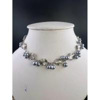 ราคา สร้อยคอวินเทจโทนสีเงินประดับลูกปัดมุกสีเทา (27060024123)