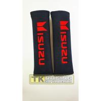 ราคา หุ้มเบลท์ผ้า Isuzu ราคาถูก สีดำ สีแดง สีน้ำเงิน (4620525456)