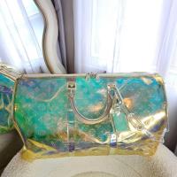 ราคา Used กระเป๋าเดินทางแบบถือ Louis Vuitton Prism Keepall 50 (28754503170)