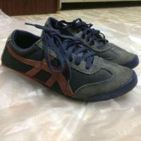 ราคา รองเท้าแกมโบล เบอร์ 39 นะคะ ส่งต่อรองเท้าลำลองราคาถูก ขอคนรับได้นะคะตัวเอง (6837309798)