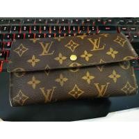 ราคา กระเป๋า LV WALLET TRIFOLD MONOGRAM มือสอง ของแท้ 100% (5747246635)