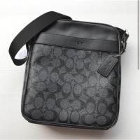 ราคา COACH Men's shoulder bag diagonally cliff สีเทาดำ (1243044186)