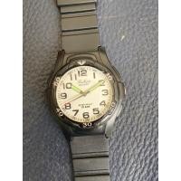 ราคา Falcon Q&Q ของแท้ มือสอง (22252286521)