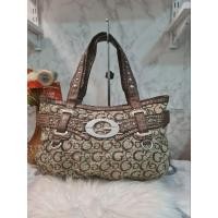 ราคา กระเป๋าสะพาย Guess แท้ (19193200925)