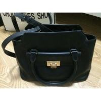 ราคา กระเป๋า Charles & Keith สีดำ (67950743)