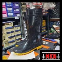 ราคา รองเท้าบูทยางกันน้ำ รองเท้าบูทยาวแอร์โรว์ สตาร์ Arrow Star (14นิ้ว) (23046929008)