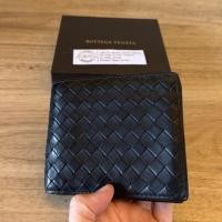 ราคา กระเป๋าสตางค์ Bottega Veneta ของแท้ 100% รุ่น 8 cards (24102582954)