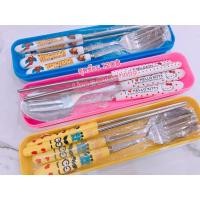 ราคา ชุดช้อนส้อมตะเกียบพกพาลายการ์ตูน (8967288055)