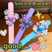 ราคา เด็ก Kuromi เรืองแสงหมุน snap แหวน Melody สร้อยข้อมือซิลิโคน Sanrio ของเล่นสาวการ์ตูนน่ารัก Cinnamoroll Ultraman pat แหวน (26417836868)