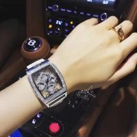 ราคา สั่นเพราะนาฬิกาแบบเดียวกันย้อนยุคเมื่อมันวิ่งนาฬิกาสำหรับสุภาพสตรีนาฬิกาแฟชั่นผู้หญิงควอตซ์หนังประดับเพชรกลวง (9958309855)