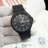 ราคา Casio Standard นาฬิกาข้อมือผู้ชาย สายเรซิ่น สีดำ รุ่น MW-240,MW-240-1E (2849166995)