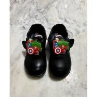 ราคา รองเท้านักเรียนอนุบาลชาย bata เบอร์26 มือสอง (27759888098)