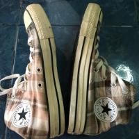ราคา Converse มือ 2 ของแท้ สภาพ90% (771008221)