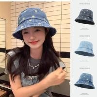 ราคา หมวกบักเก็ต ผ้ายีนส์ ปักเดซี่ (มี 3 สี) BUCKET (27100807872)