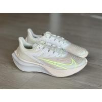 ราคา WMNS NIKE AIR ZOOM GRAVITY 2 (10085910550)