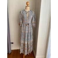 ราคา Sfera แท้ 100% แม็กซี่เดรสสไตล์โบฮีเมียน ลายดอกไม้เล็กๆ สีฟ้าสวยมาก ใหม่มาก ใส่ 2 ครั้ง (26750639482)