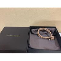 ราคา สร้อยข้อมือหนัง Bottega Veneta แท้ (6248161205)