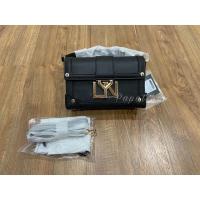 ราคา Lyn ทรงกล่อง มี2สาย อะไหล่สีทอง สินค้ามือ1 (17463910648)