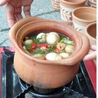 ราคา หม้อจิ้มจุ่ม กว้าง 7 นิ้ว วัดรวมหู ได้ 1 ใบ มีฝาปิด พร้อมใช้งาน สุกี้ ต้มแซ่บ ต้มยำ (22047075471)