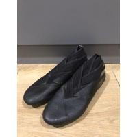 ราคา adidas nemeziz+ 40.5/255 มือสอง (28317191908)