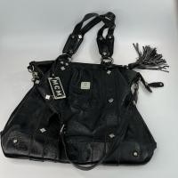 ราคา MCMหนังแก้วสีดำมือสองG397 (29156483734)