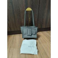 ราคา Boyy Bobby Soft Buckle GreyBOYY  (21296525428)