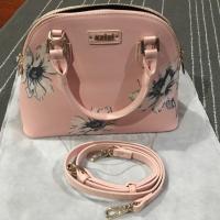 ราคา [มือสอง/ใหม่] กระเป๋า Axixi แท้! (347834217)