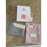ราคา [ส่งฟรีไม่ใช้โค้ด] Radley London กระเป๋าหนังใส่บัตร มือสอง สภาพดีมาก ของแท้ 100% ของขวัญปีใหม่ (11307691944)