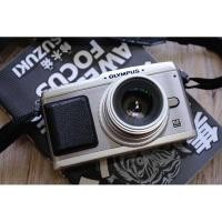 ราคา กล้องดิจิตอล Olympus Pen EP1 พร้อมเลนส์ละลายหลัง สภาพสวย มีตำหนิ (17496335065)
