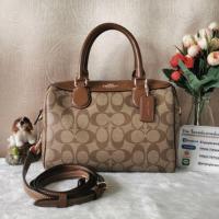 ราคา COACH F32203 MINI BENNETT SATCHEL IN SIGNATURE CANVAS COLOR: LIGHT GOLD/KHAKI/SADDLE 2 (2828369202)