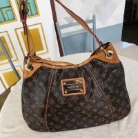 ราคา LOUIS VUITTON รุ่น Galliera PM กระเป๋าแบรนด์เนมมือสองของแท้% (6943331658)