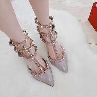 ราคา รองเท้าแตะส้นสูงสไตล์ฝรั่งเศสหัวแหลมพร้อมหมุดย้ำแบบใหม่2024 Valentino ผู้หญิง tdpu ฤดูร้อน (28109041970)