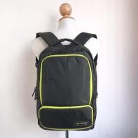 ราคา ส่งฟรี เป้ kswiss ของแท้ 100% สีเขียวขี้ม้าสวยมาก สภาพดีค่ะ (1605435092)