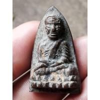 ราคา หลวงพ่อทวด วัดช้างให้ หลังเตารีด 2505 (16146395389)