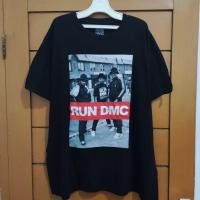 ราคา เสื้อยืดวง RUN DMC อย่างเป็นทางการ (25661226474)