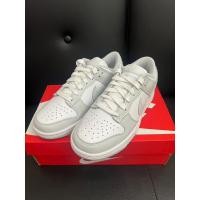 ราคา nike dunk low // Photon dust white size 235 รองเท้าสุดฮิต เข้าไปกับทุกชุด (23574367616)