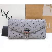 ราคา [แท้] Lyn Erica Long Wallet (Gray) กระเป๋าสตางค์ (3911243662)
