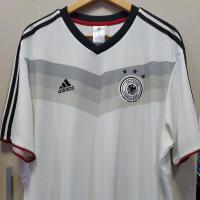 ราคา เสื้อซ้อมทีมชาติเยอรมัน 2014-15 แท้ Germany Training Shirt 2014-15 Original (25175249200)